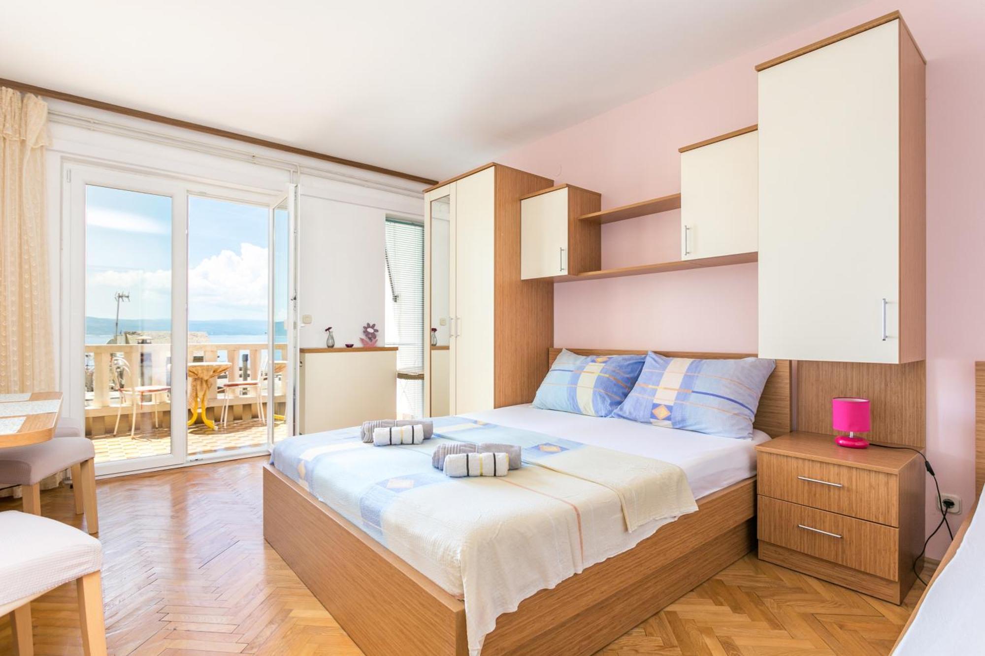 Apartments By The Sea Brela, Makarska - 18356 Ngoại thất bức ảnh